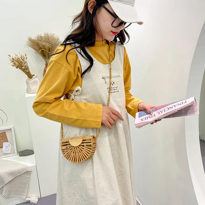 Fashion Half Moon Wooden Shoulder Crossbody Bags for Women Bamboo Woven Summer Beach Straw Bag Rattan Small Phone Purse Mini Sac