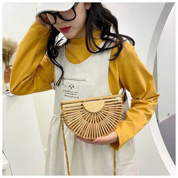 Fashion Half Moon Wooden Shoulder Crossbody Bags for Women Bamboo Woven Summer Beach Straw Bag Rattan Small Phone Purse Mini Sac